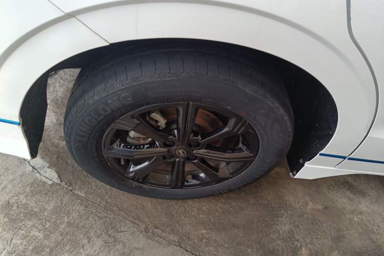 Used BYD e3 2021 Lingchang Edition Right Rear Wheel Hub