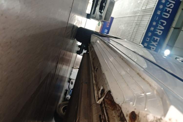 Used BYD e3 2021 Travel Edition Right Side Sill