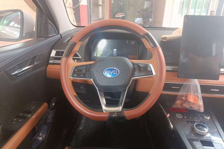 Used BYD e3 2021 Upgraded Model Extended-Range Version Luxury Edition Steering Wheel