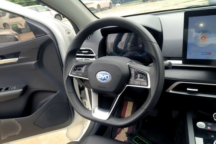 Used BYD e3 2021 Travel Edition Steering Wheel