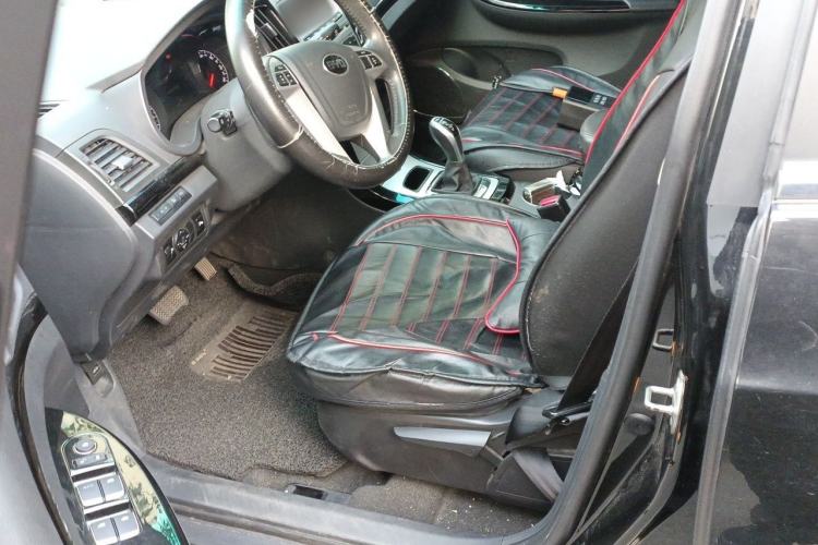Used BYD e5 2016 300 Luxury Edition Left Front Seat