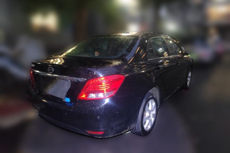 Used BYD e5 2016 300 Luxury Edition Rear Right 45 Deg