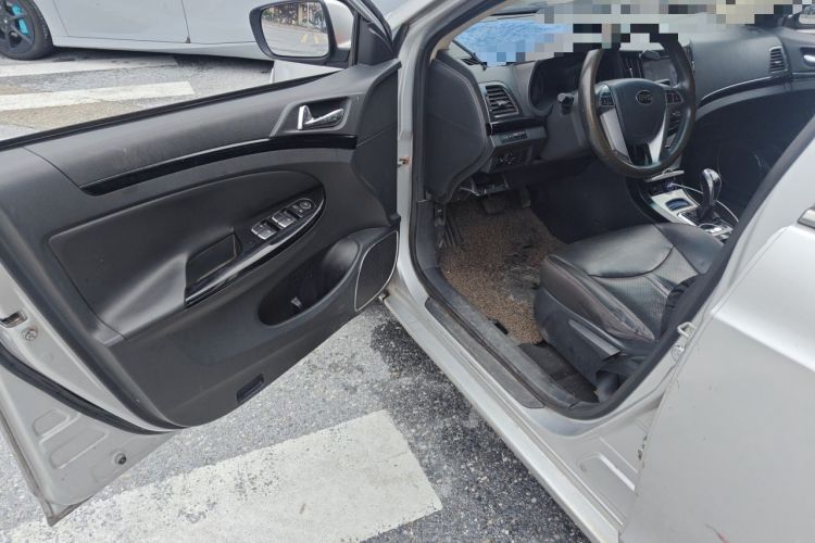 Used BYD e5 2016 300 Comfort Version Driver Seat