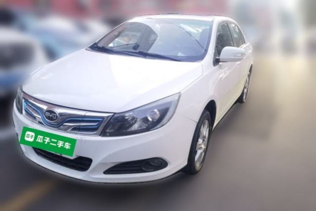 Used BYD e5 2016 300 Luxury Edition