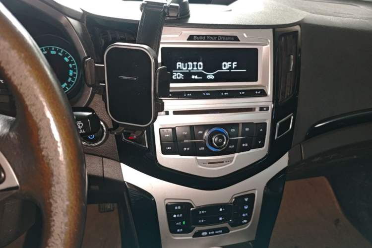 Used BYD e5 2016 300 Luxury Edition Audio And AC Panel
