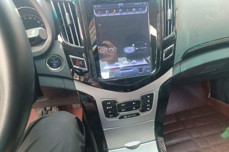 Used BYD e5 2016 300 Luxury Edition Audio And AC Panel