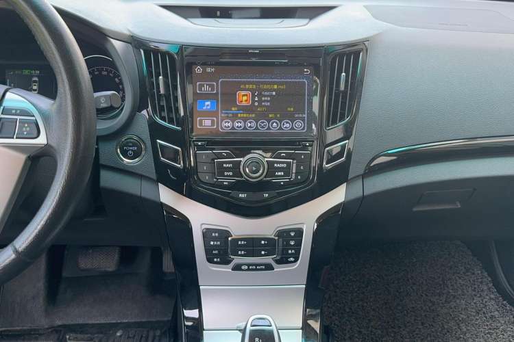 Used BYD e5 2016 300 Luxury Edition Audio And AC Panel