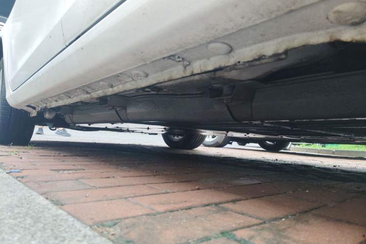Used BYD e5 2016 300 Luxury Edition Chassis Rear Left
