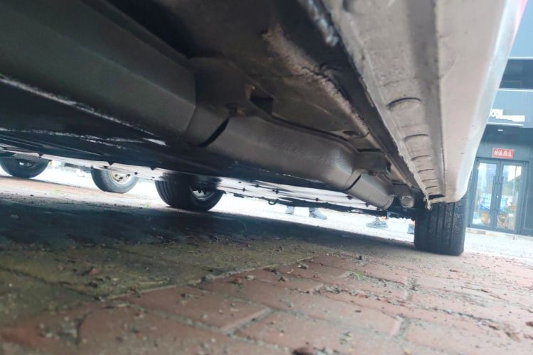 Used BYD e5 2016 300 Luxury Edition Chassis Rear Right