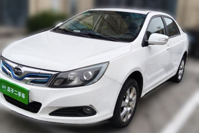 Used BYD e5 2016 300 Luxury Edition