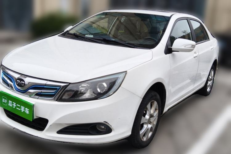 Used BYD e5 2016 300 Luxury Edition Guazi used car, China used car export, Used car for sale, Used  cars, Cheapest cars for sale