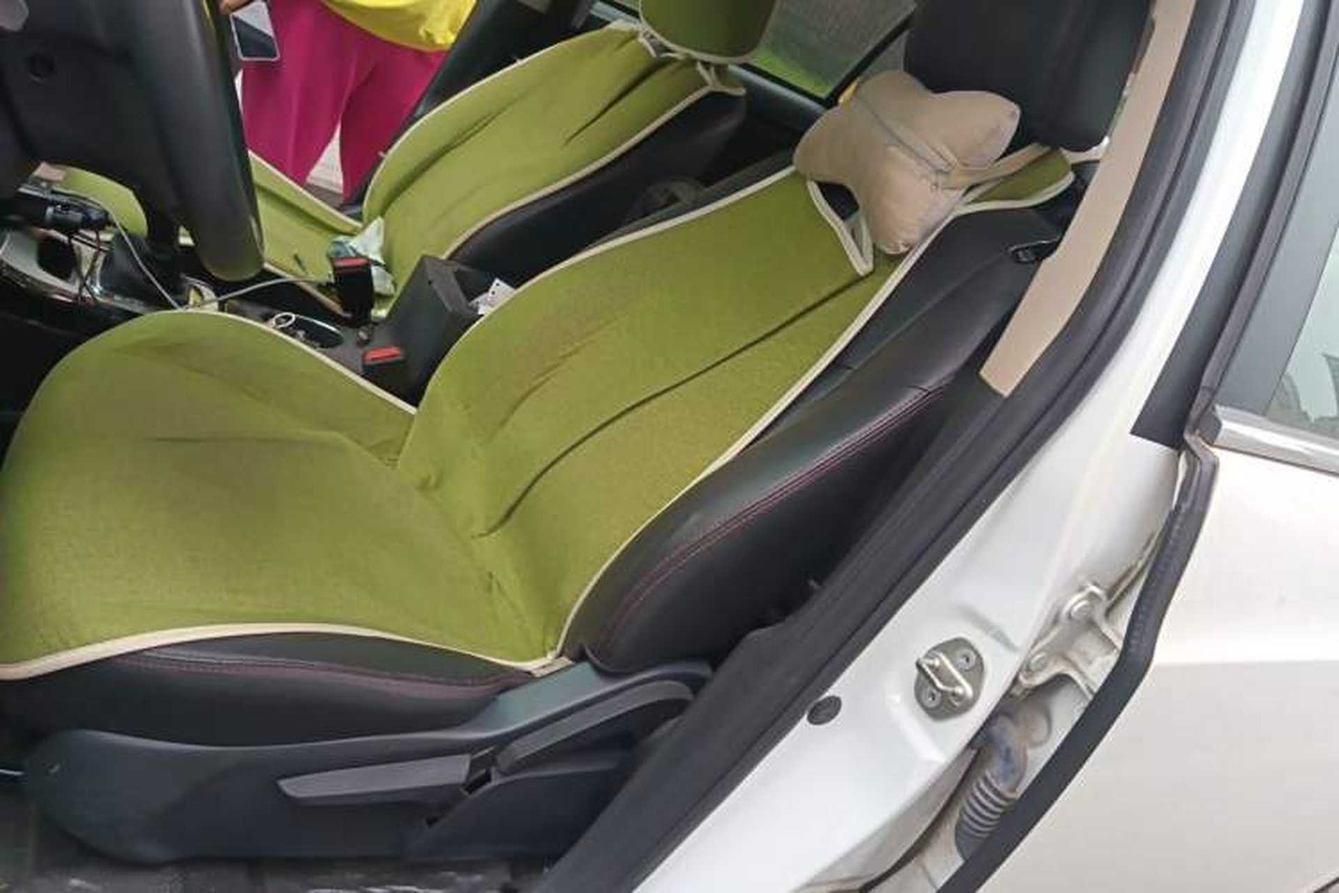 Used BYD e5 2016 300 Luxury Edition Driver Seat