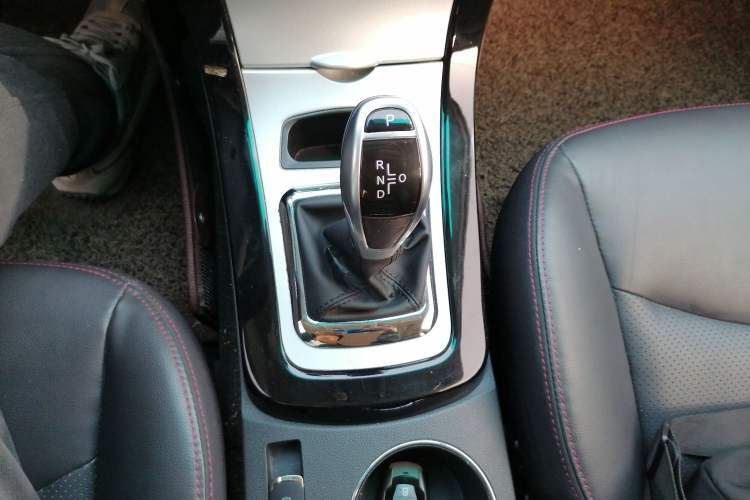 Used BYD e5 2016 300 Prestige Edition Gear Lever