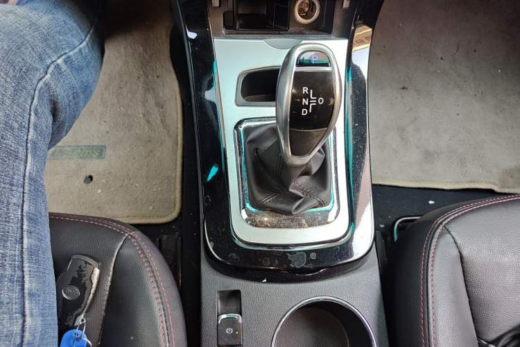 Used BYD e5 2016 300 Luxury Edition Gear Lever
