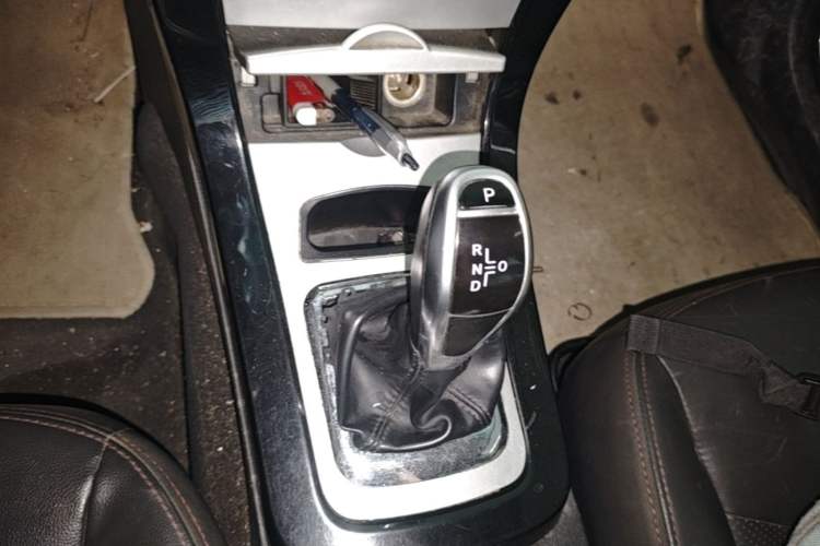 Used BYD e5 2016 300 Luxury Edition Gear Lever