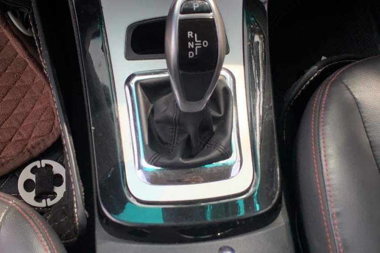 Used BYD e5 2016 300 Luxury Edition Gear Lever