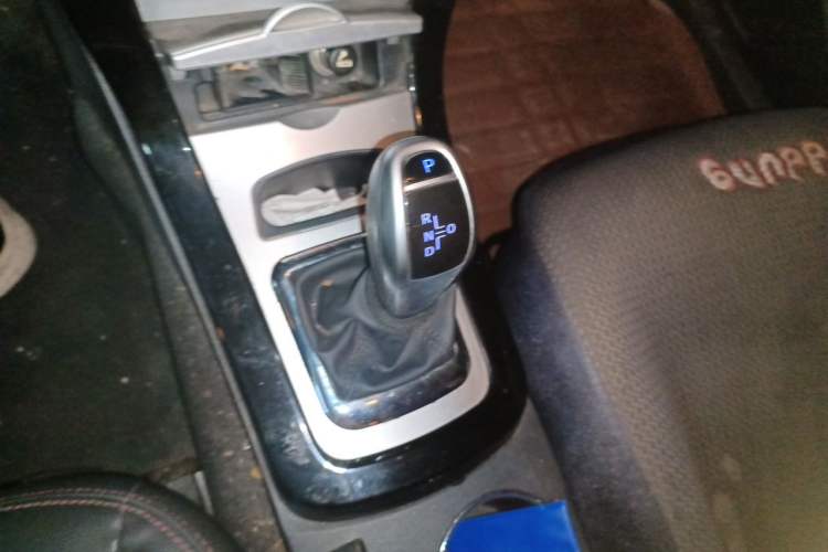 Used BYD e5 2016 300 Luxury Edition Gear Lever