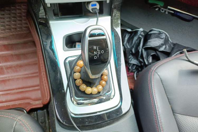Used BYD e5 2016 300 Prestige Edition Gear Lever