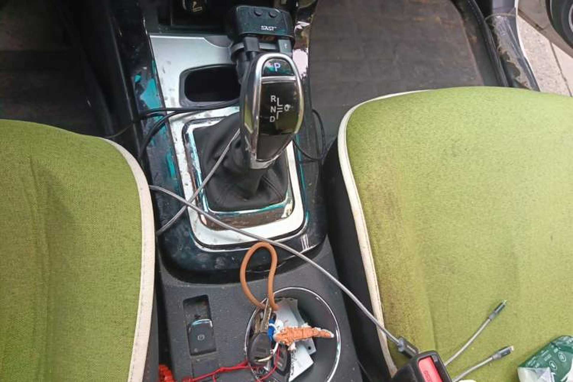 Used BYD e5 2016 300 Luxury Edition Gear Lever