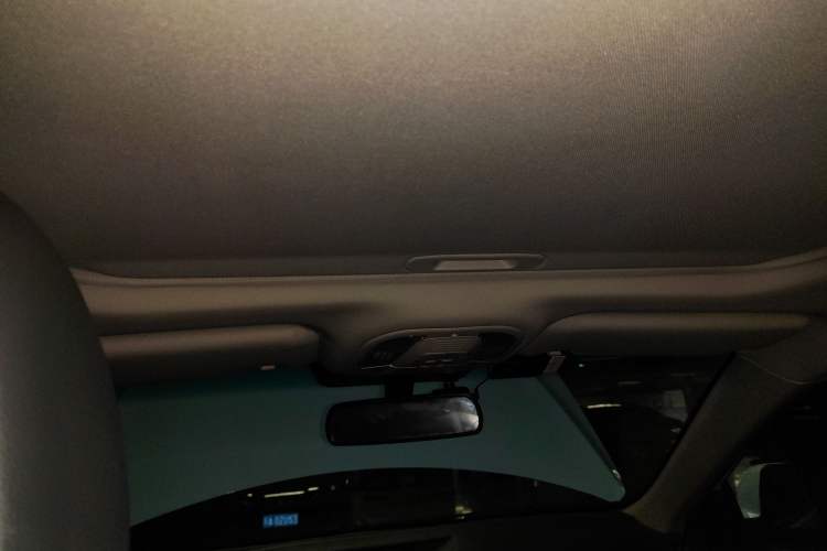 Used BYD e5 2016 300 Prestige Edition Headliner