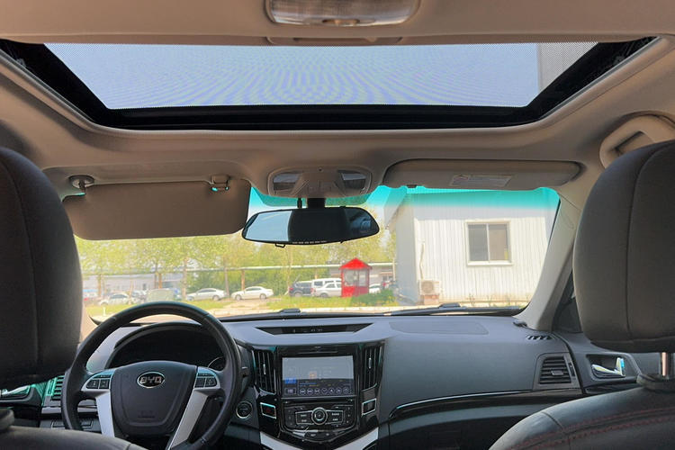 Used BYD e5 2016 300 Luxury Edition Headliner