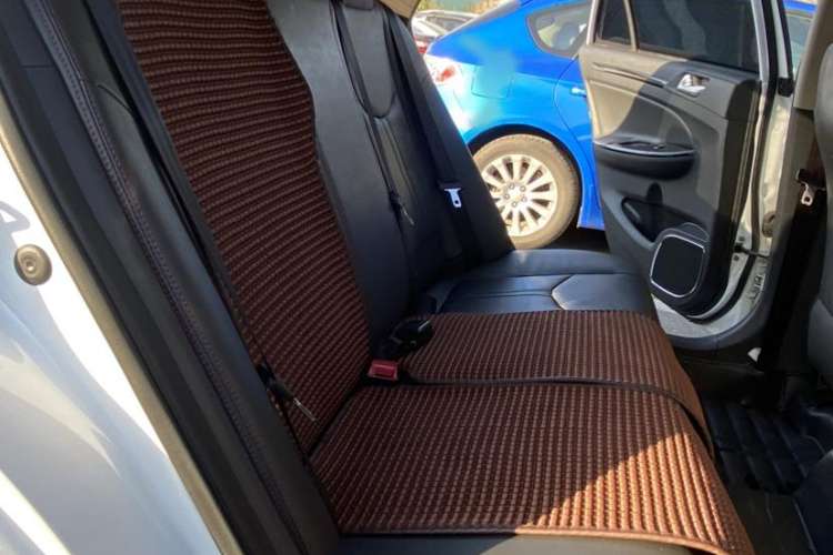 Used BYD e5 2016 300 Prestige Edition Interior 1