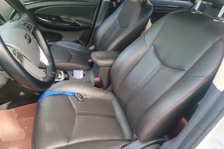 Used BYD e5 2016 300 Luxury Edition Left Front Seat