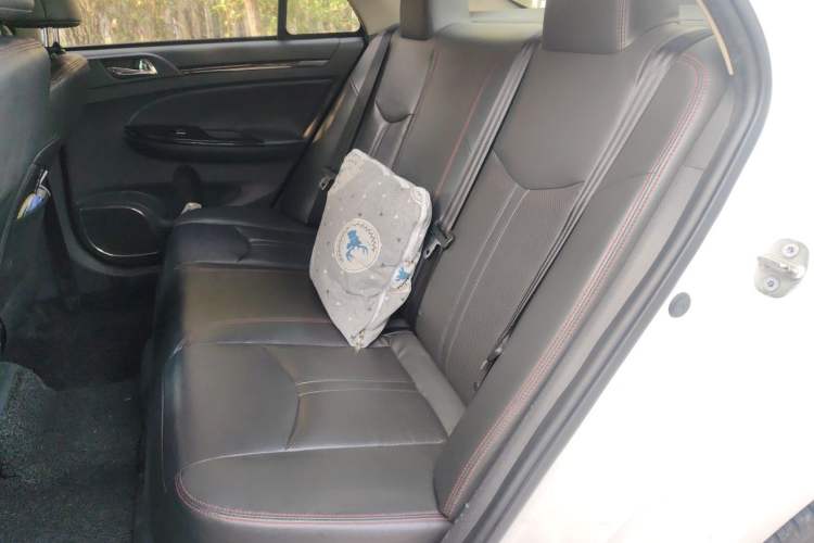 Used BYD e5 2016 300 Luxury Edition Left Rear Seat