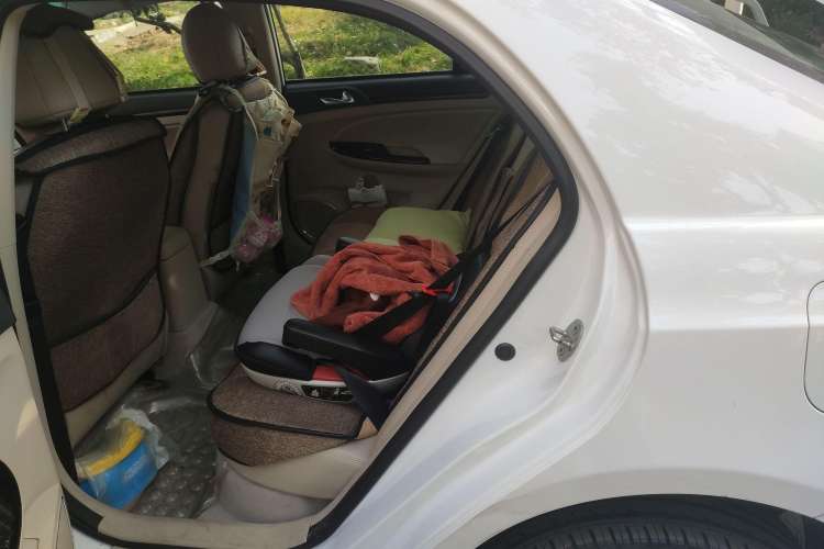 Used BYD e5 2016 300 Luxury Edition Left Rear Seat