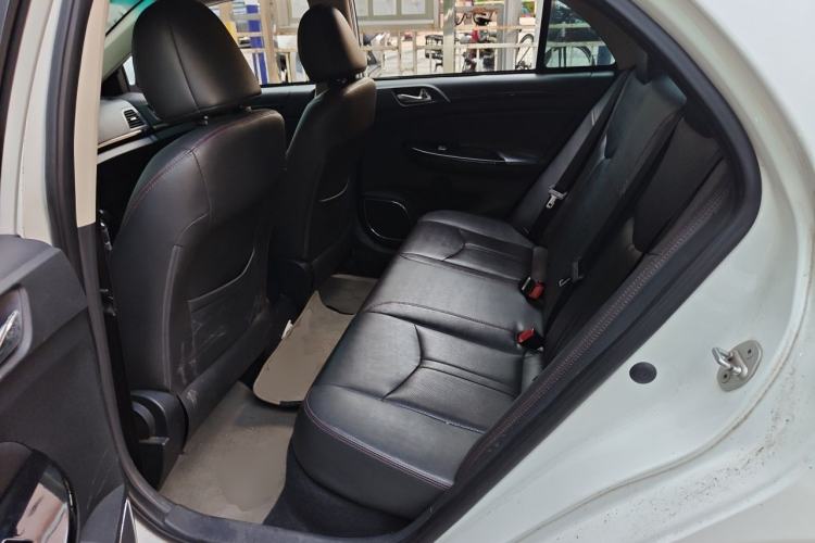 Used BYD e5 2016 300 Luxury Edition Left Rear Seat