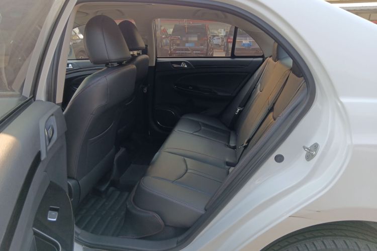 Used BYD e5 2016 300 Luxury Edition Left Rear Seat