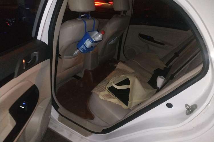 Used BYD e5 2016 300 Luxury Edition Left Rear Seat