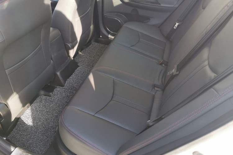 Used BYD e5 2016 300 Luxury Edition Left Rear Seat