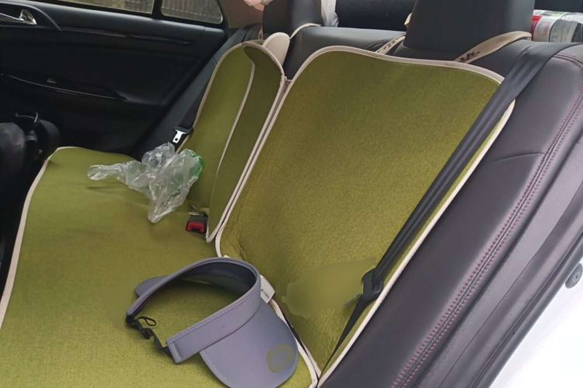 Used BYD e5 2016 300 Luxury Edition Left Rear Seat