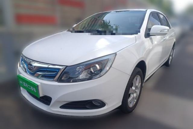 Used BYD e5 2016 300 Luxury Edition