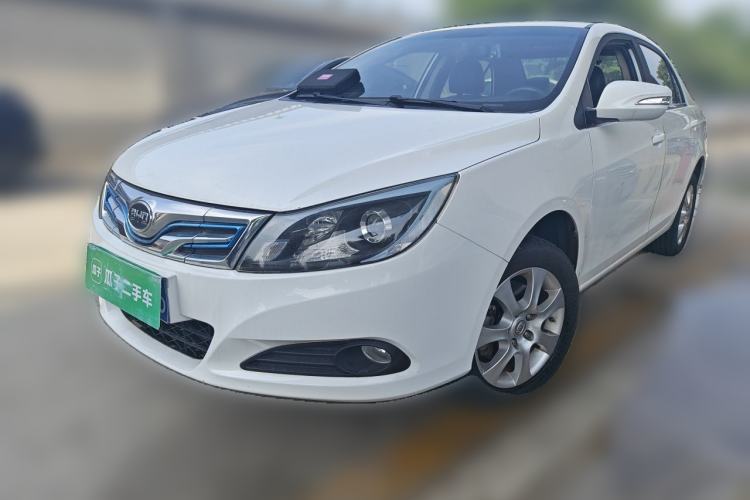 Used BYD e5 2016 300 Luxury Edition Guazi used car, China used car export, Used car for sale, Used cars, Cheapest cars for sale, Electric vehicle, New energy car