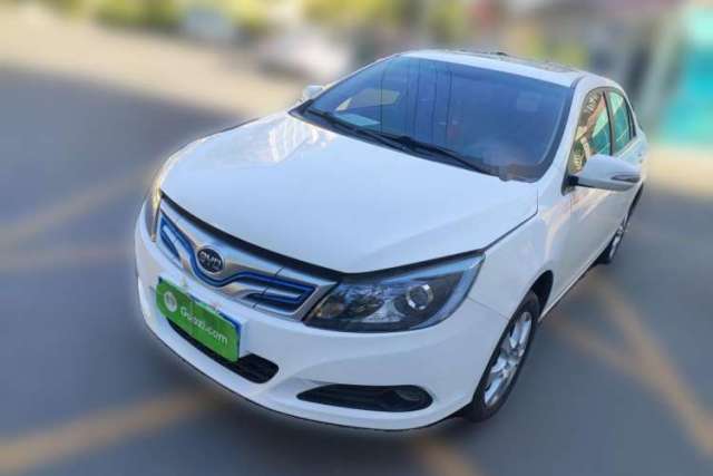 Used BYD e5 2016 300 Luxury Edition
