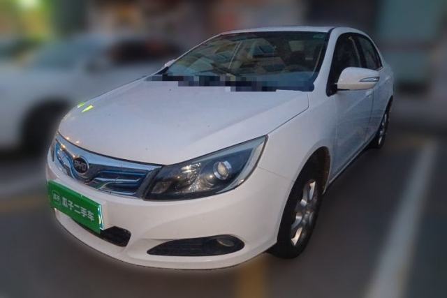 Used BYD e5 2016 300 Prestige Edition
