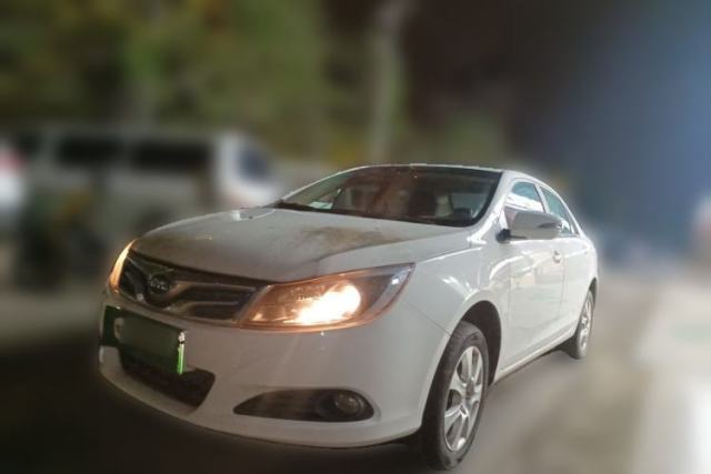 Used BYD e5 2016 300 Luxury Edition