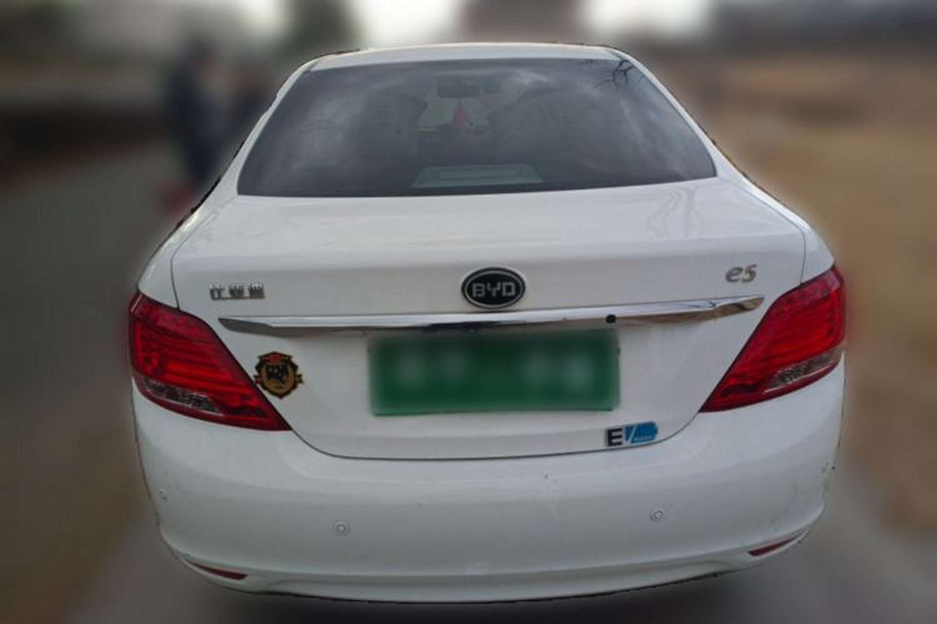 Used BYD e5 2016 300 Luxury Edition Rear