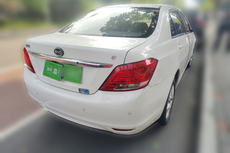 Used BYD e5 2016 300 Luxury Edition Rear Right 45 Deg