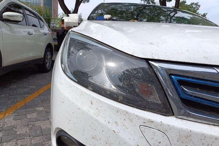 Used BYD e5 2016 300 Prestige Edition Right Front Headlight