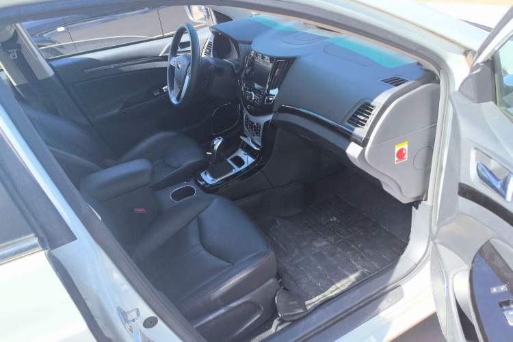 Used BYD e5 2016 300 Luxury Edition Right Front Seat