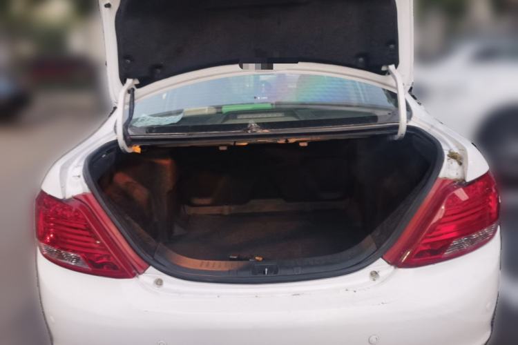 Used BYD e5 2016 300 Luxury Edition Trunk