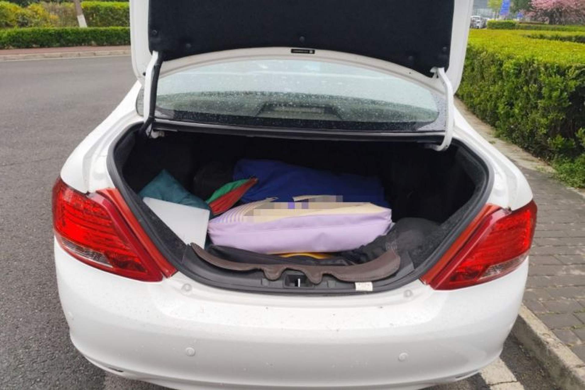 Used BYD e5 2016 300 Luxury Edition Trunk