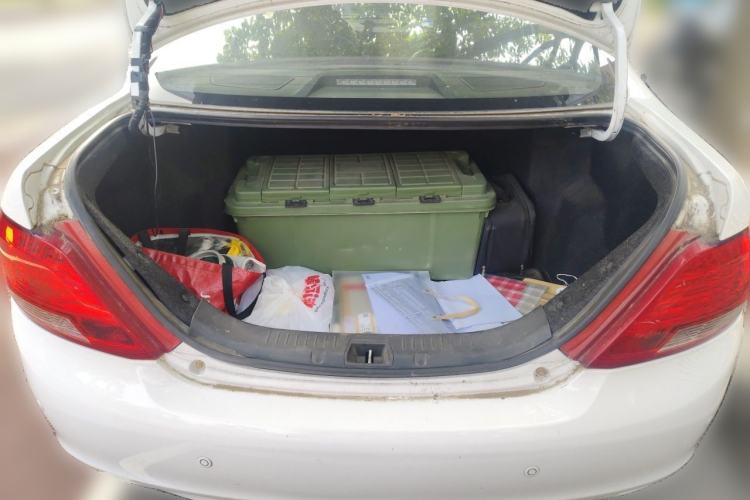 Used BYD e5 2016 300 Luxury Edition Trunk