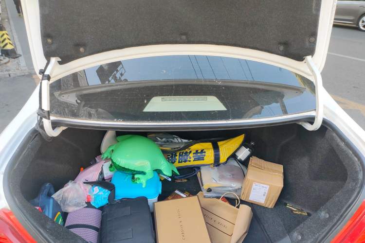 Used BYD e5 2016 300 Luxury Edition Trunk