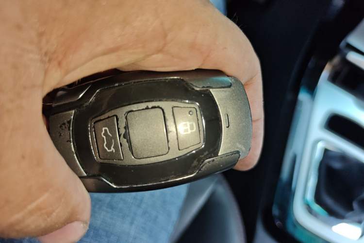 Used BYD e5 2016 300 Luxury Edition Vehicle Key