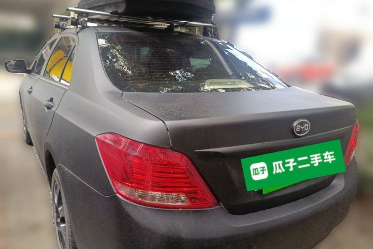 Used BYD e5 2017 300 Prestige Edition Rear Left 45 Deg