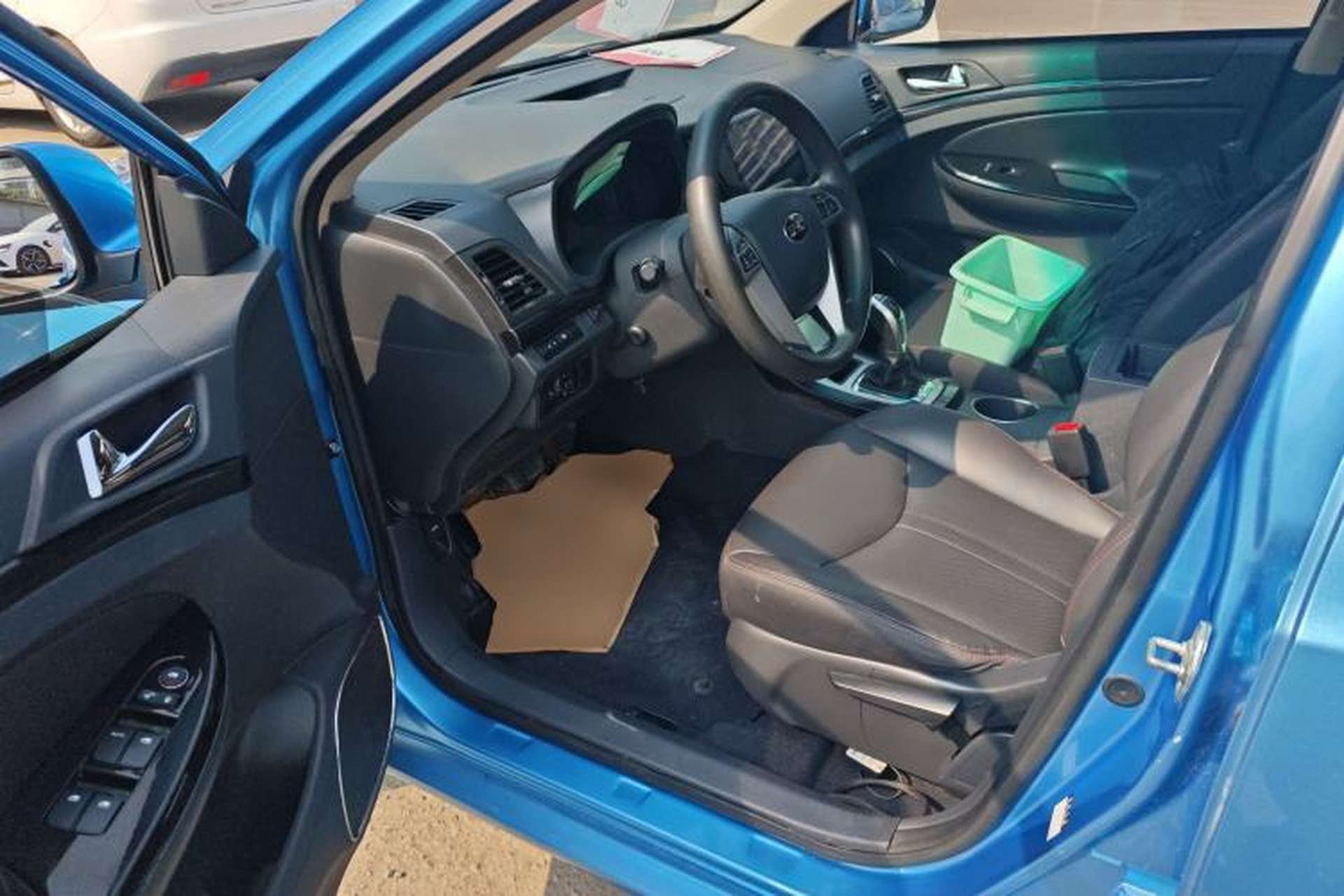 Used BYD e5 2017 300 Prestige Edition Driver Seat